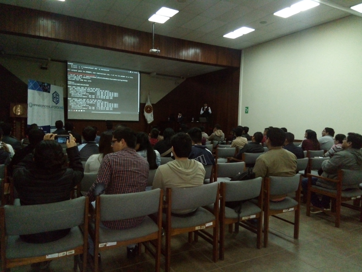 Conferencias en Seguridad y Servicios de TI